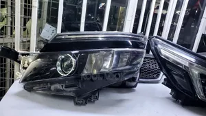 Toyota Voxy 2016 Xenon Headlights