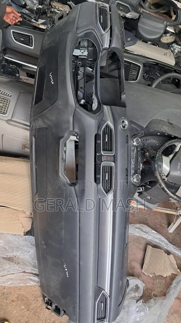 Dashboard Cx5 2018