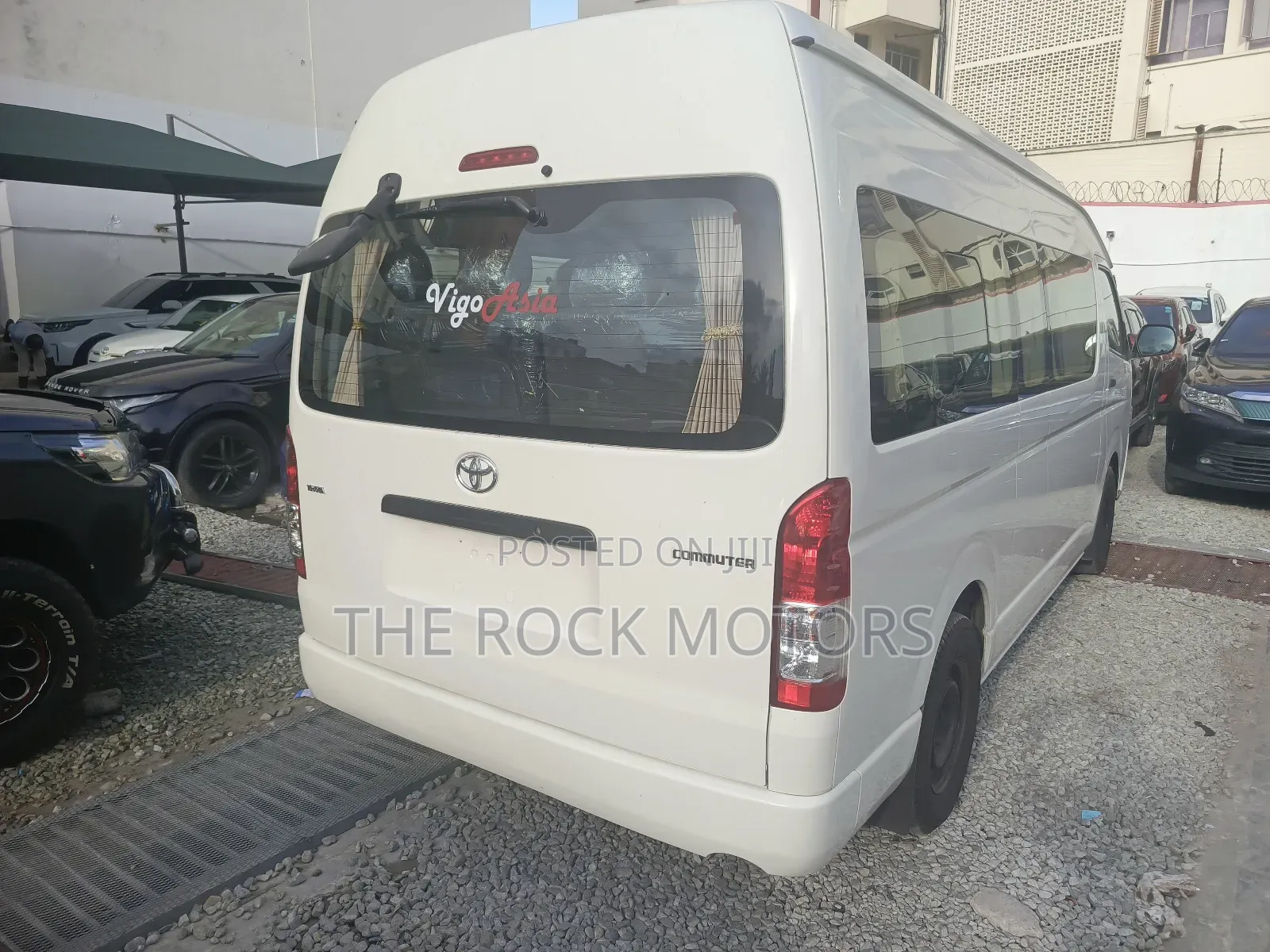 Toyota Grand HiAce 2019 White