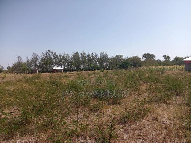 1 Acre Kenol Machakos - thumbnail 9