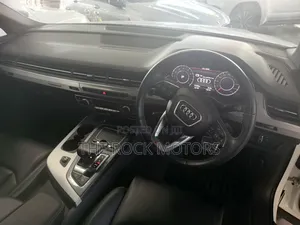 Audi Q7 2019 White
