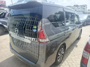 Nissan Serena 2019 Gray
