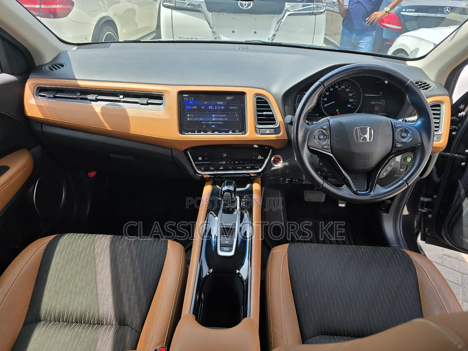 Honda Vezel 1.5 2WD 172 hp 2019 Brown
