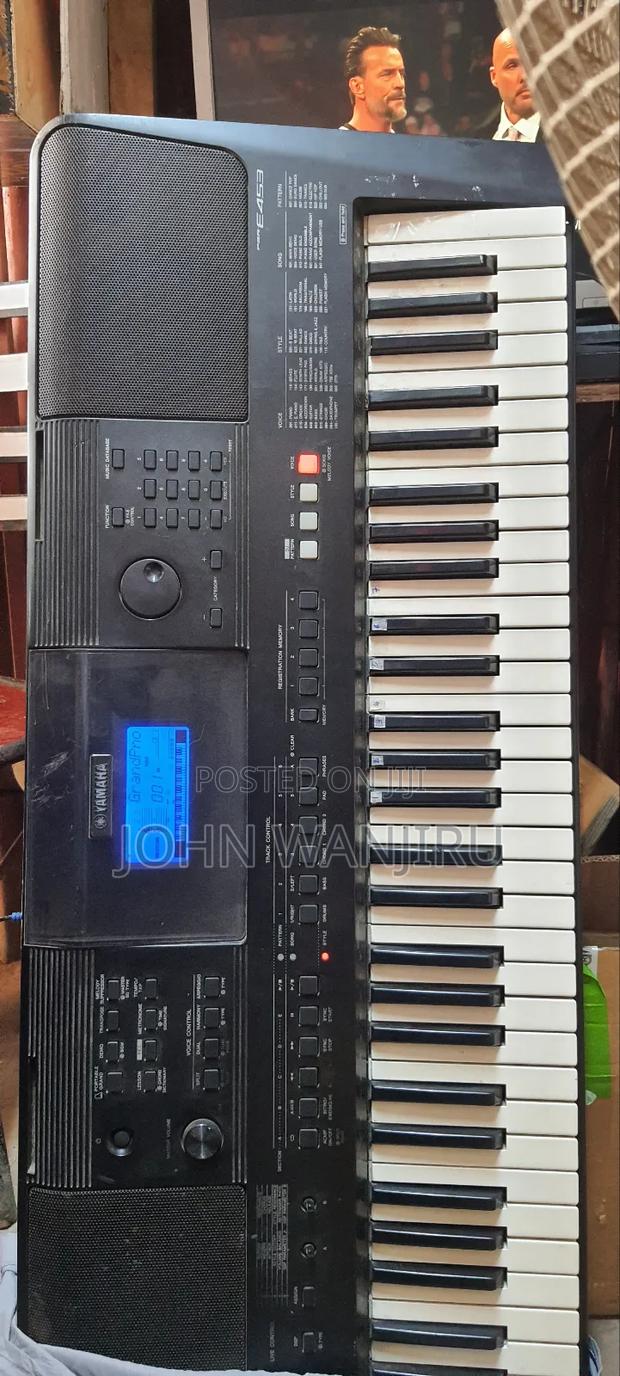 Yamaha Keyboard - main view