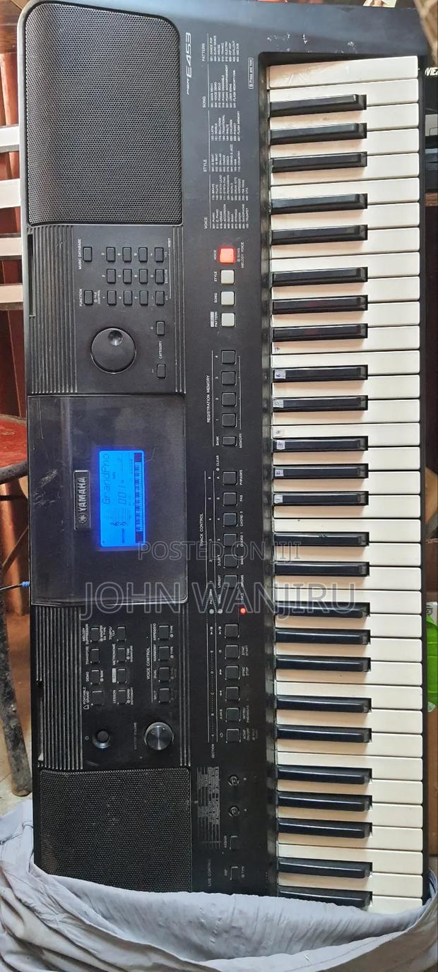 Yamaha Keyboard - thumbnail 3