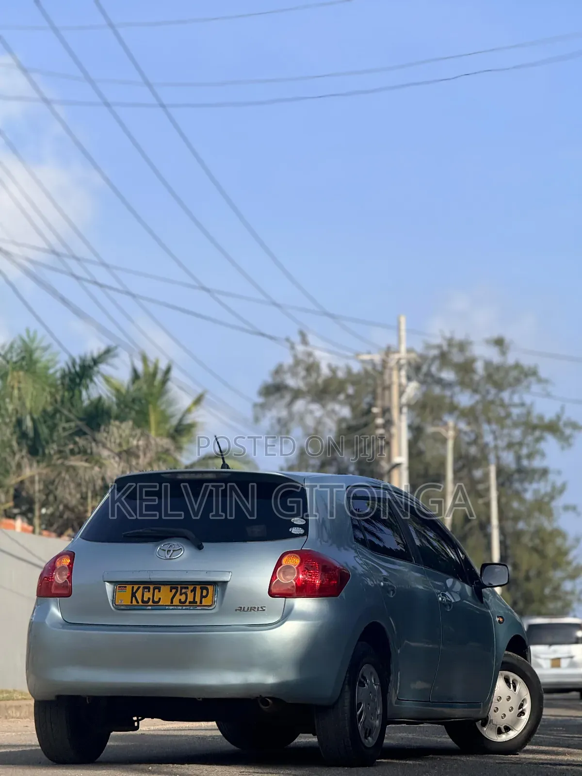 Toyota Auris 2010 Green