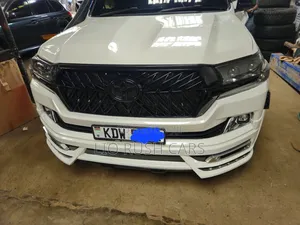 Toyota Land Cruiser 2014 White