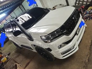 Toyota Land Cruiser 2014 White