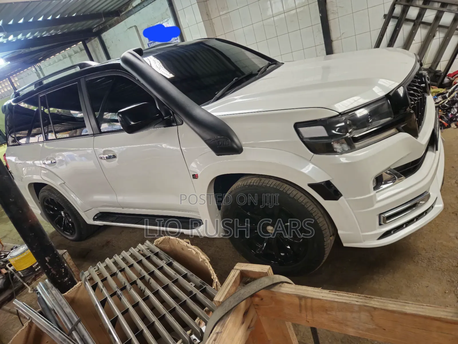 Toyota Land Cruiser 2014 White
