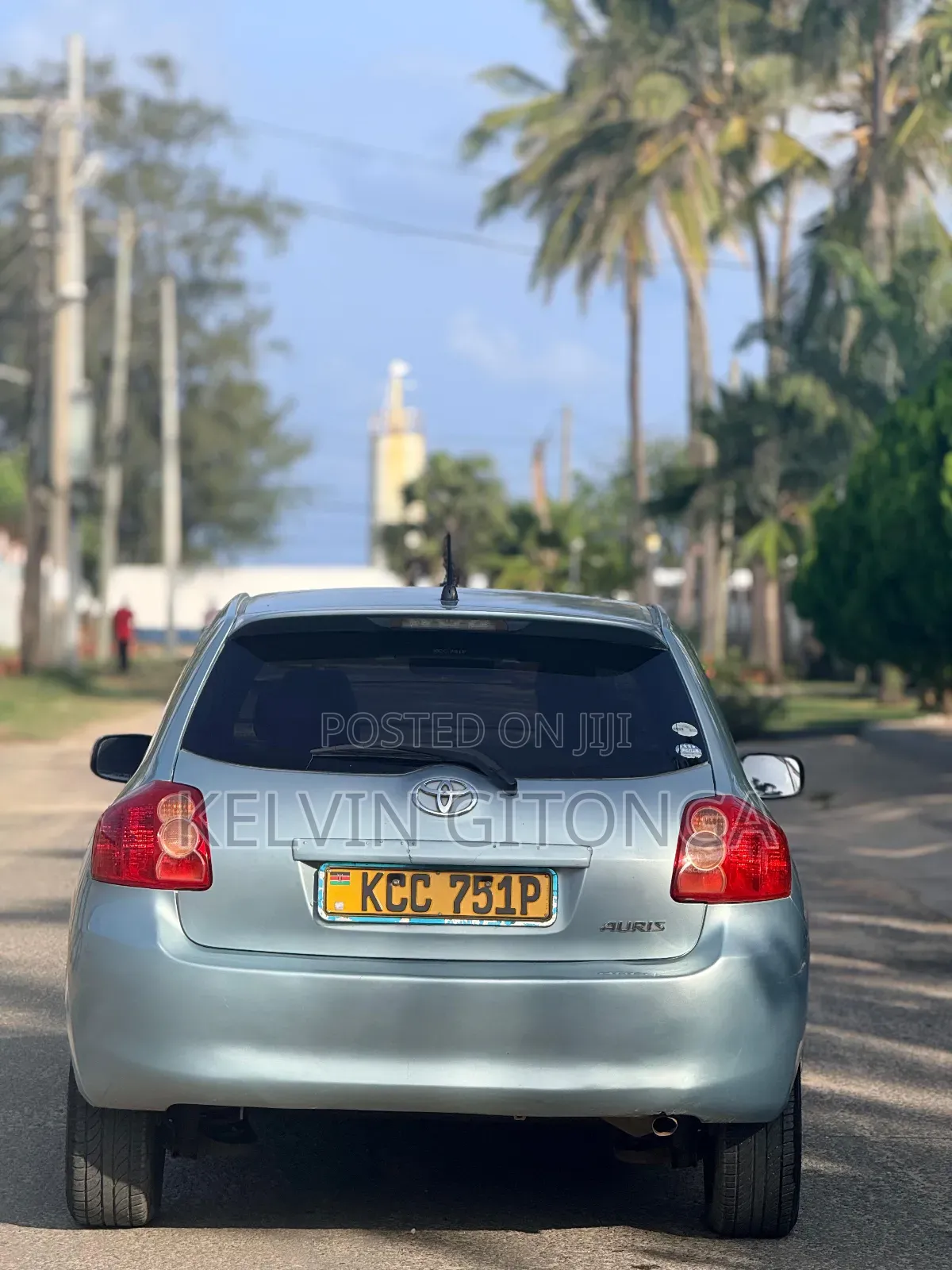 Toyota Auris 2010 Green