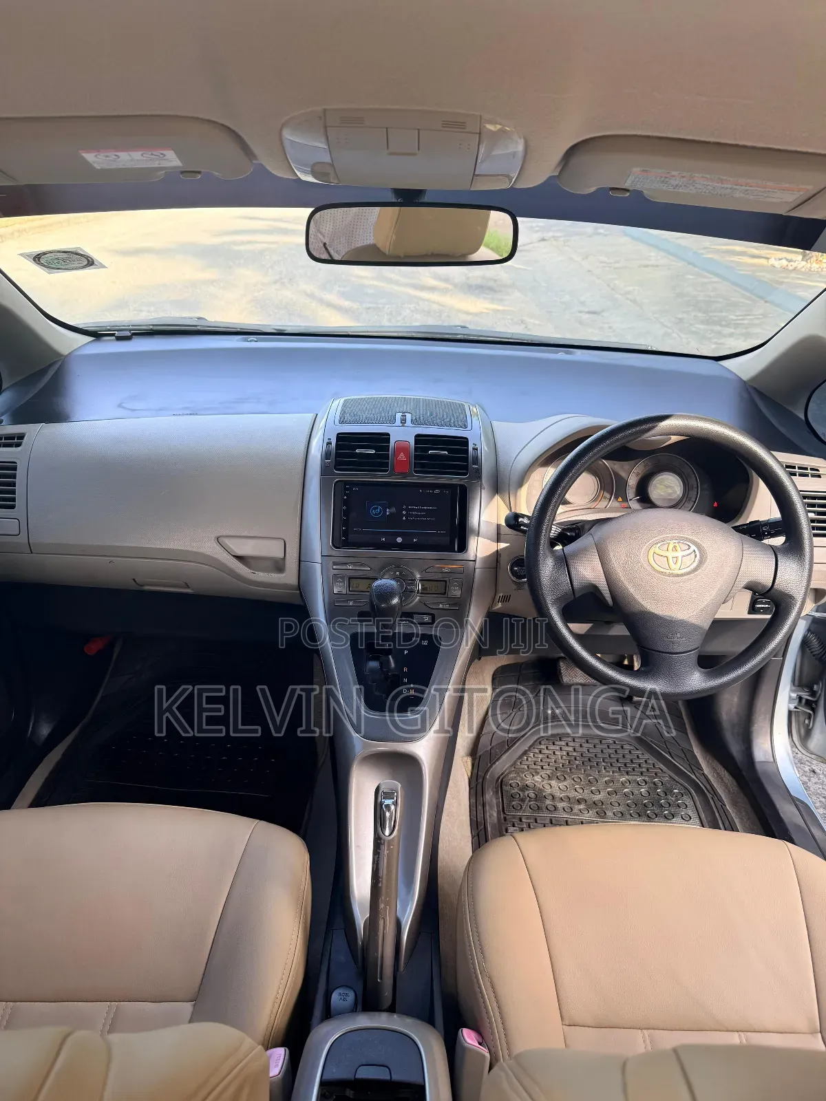 Toyota Auris 2010 Green