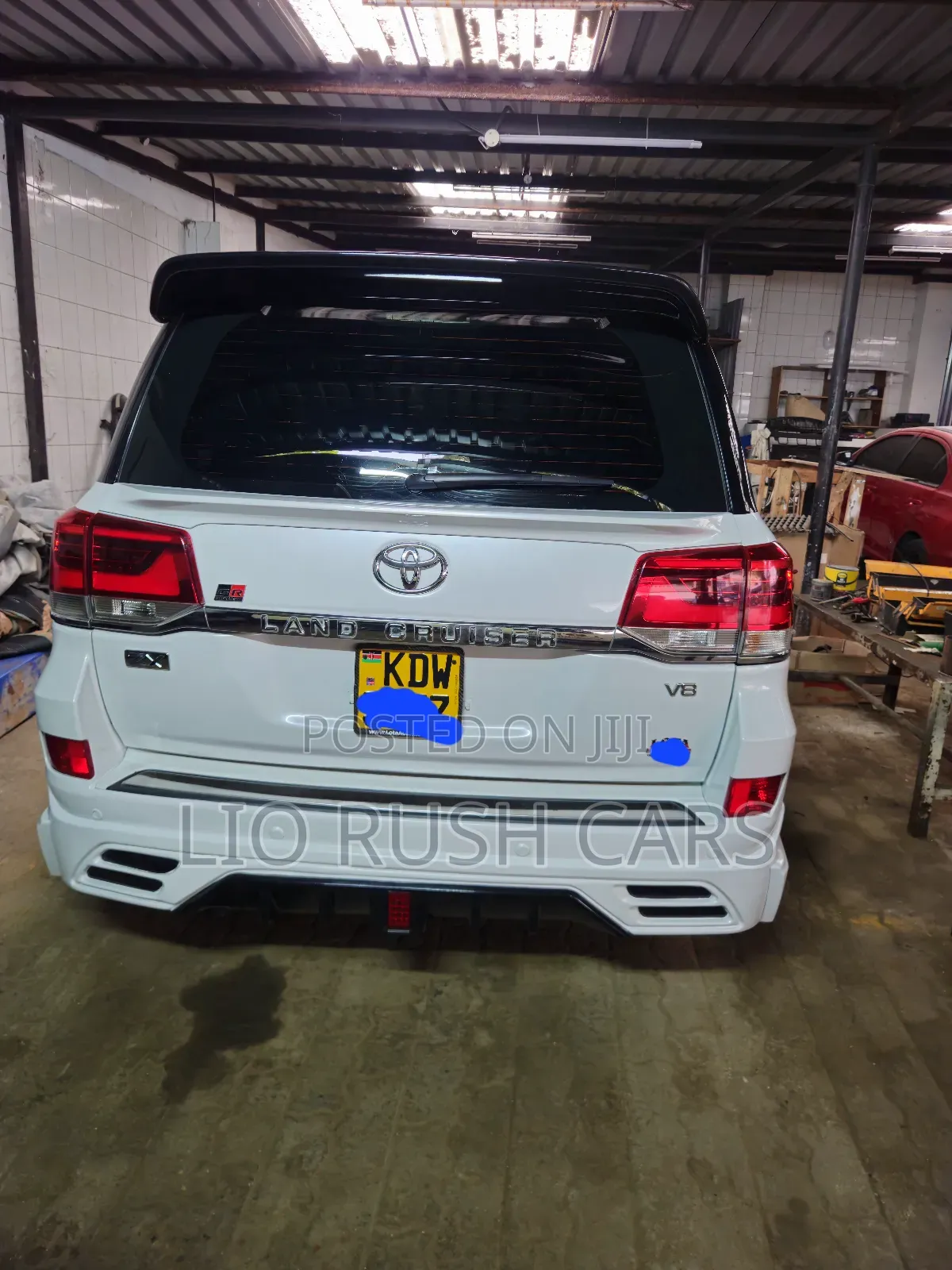 Toyota Land Cruiser 2014 White