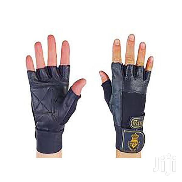Gym Gloves - thumbnail 4