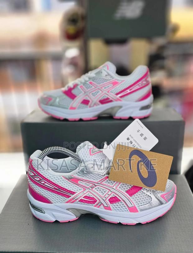 Unisex Asics Gel Nyc Size 36–45 - main view