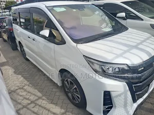 Toyota Noah 2019 White