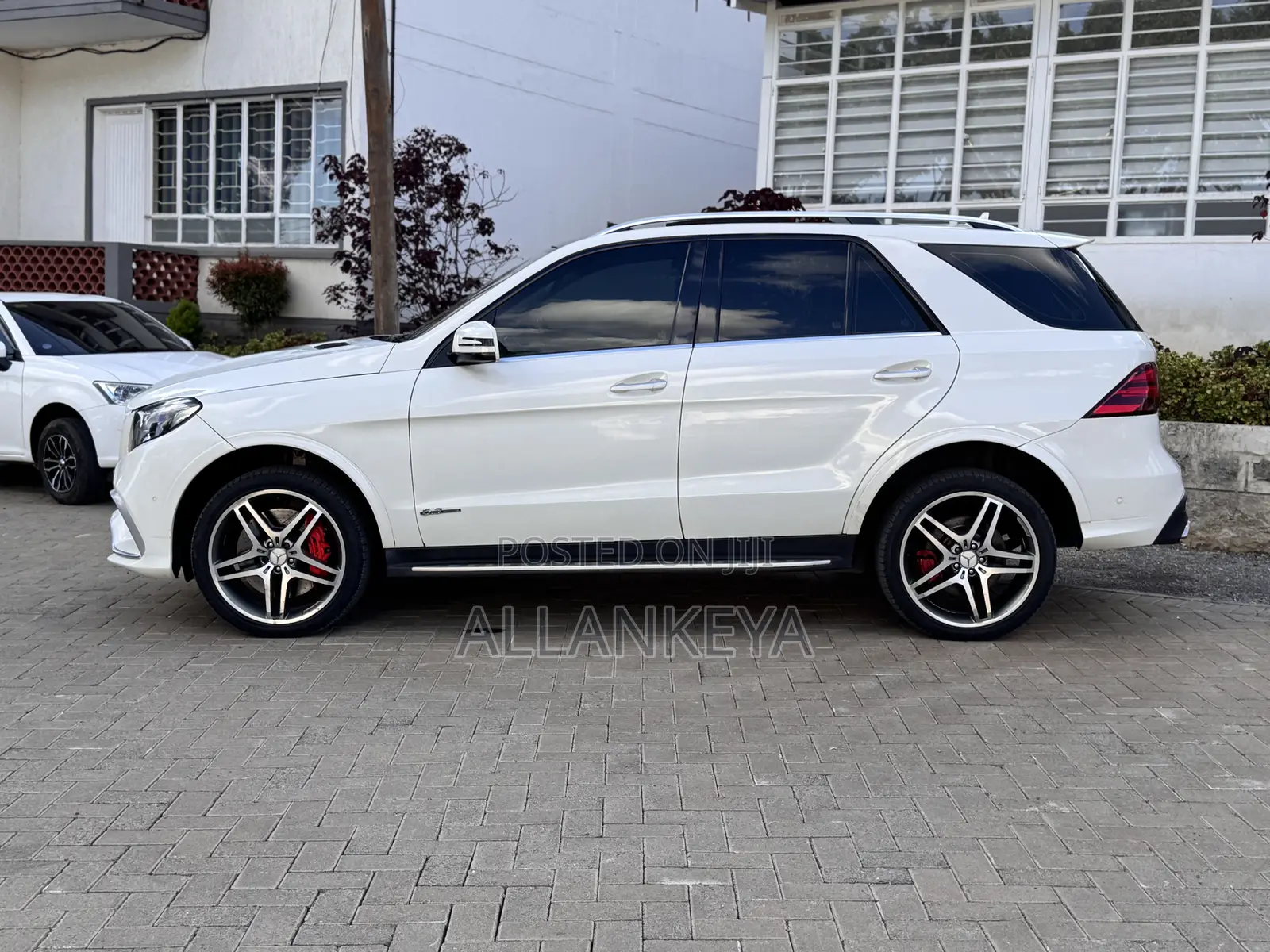 Mercedes-Benz GLE-Class 2015 White