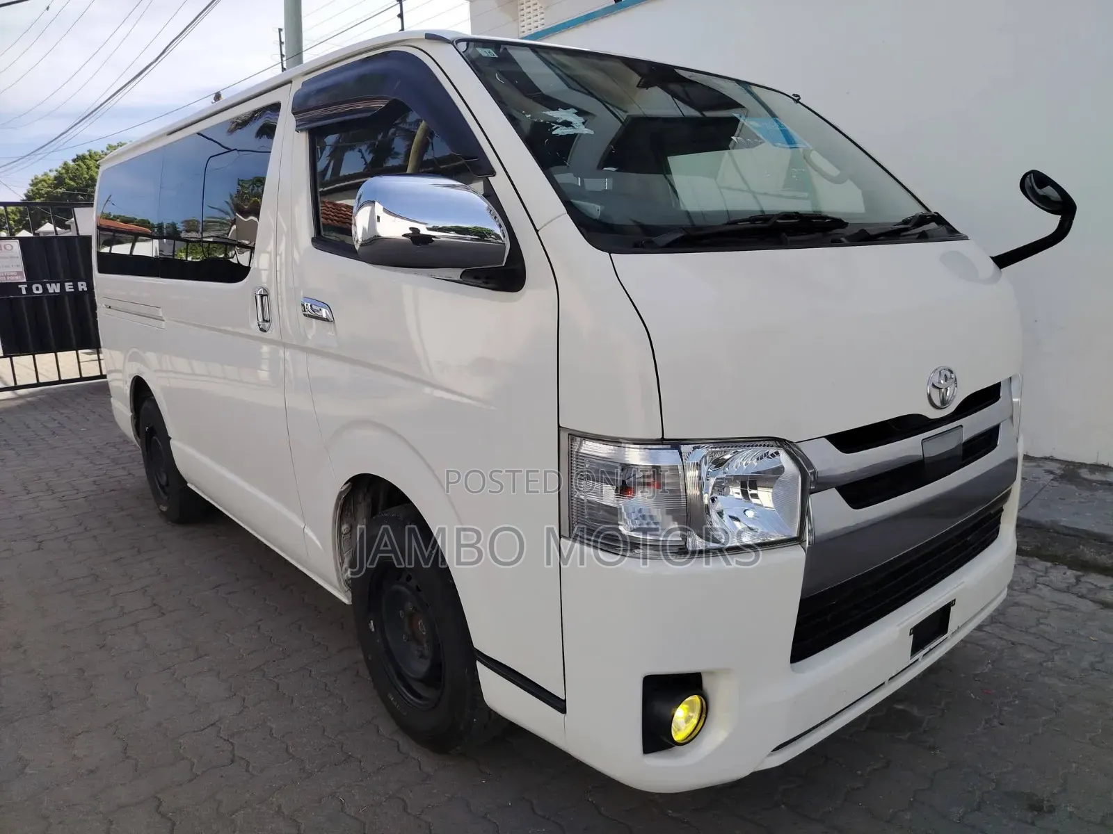 Toyota HiAce 2020 White