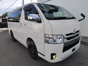 Toyota HiAce 2020 White