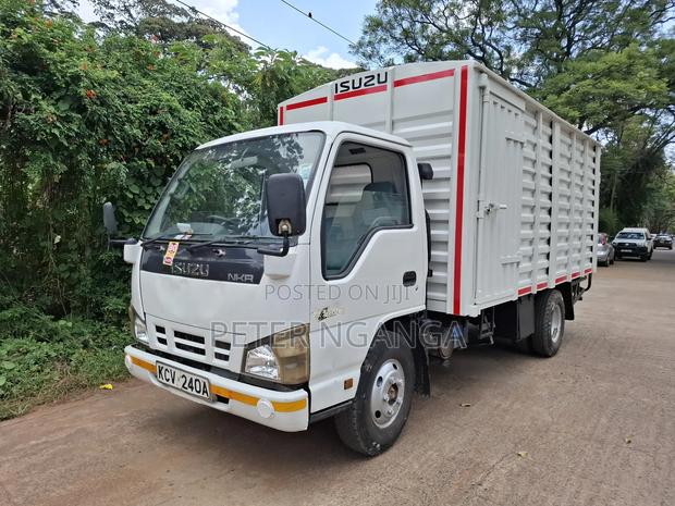 Isuzu NKR Local 2019 - thumbnail 3