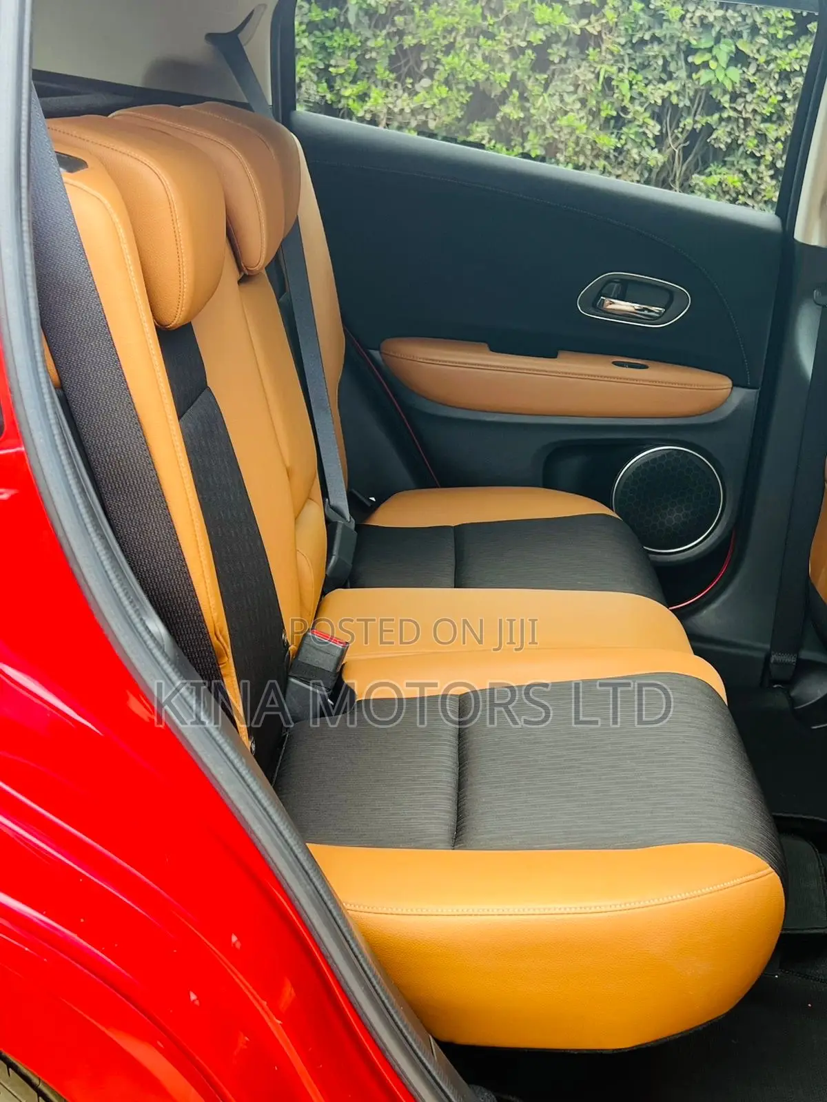 Honda Vezel 1.5 Hybrid 2WD 2019 Red