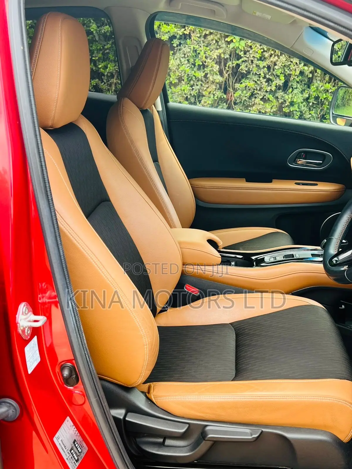Honda Vezel 1.5 Hybrid 2WD 2019 Red