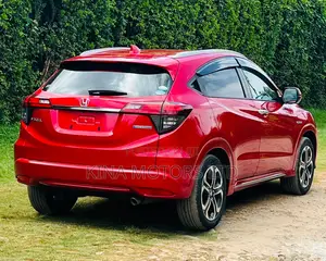 Honda Vezel 1.5 Hybrid 2WD 2019 Red