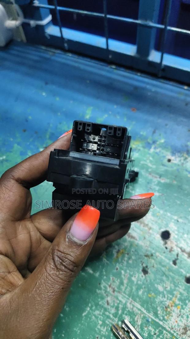 Suzuki Swift 2018 Main Switch - thumbnail 2