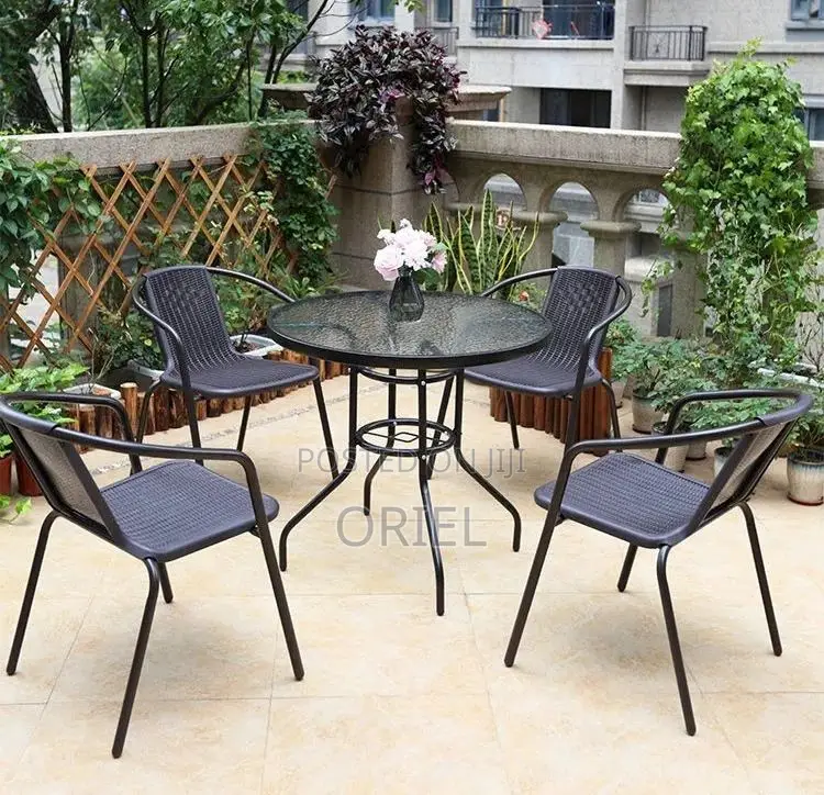 Dining Tables: Lightweight 3-Piece Outdoor Dining Set