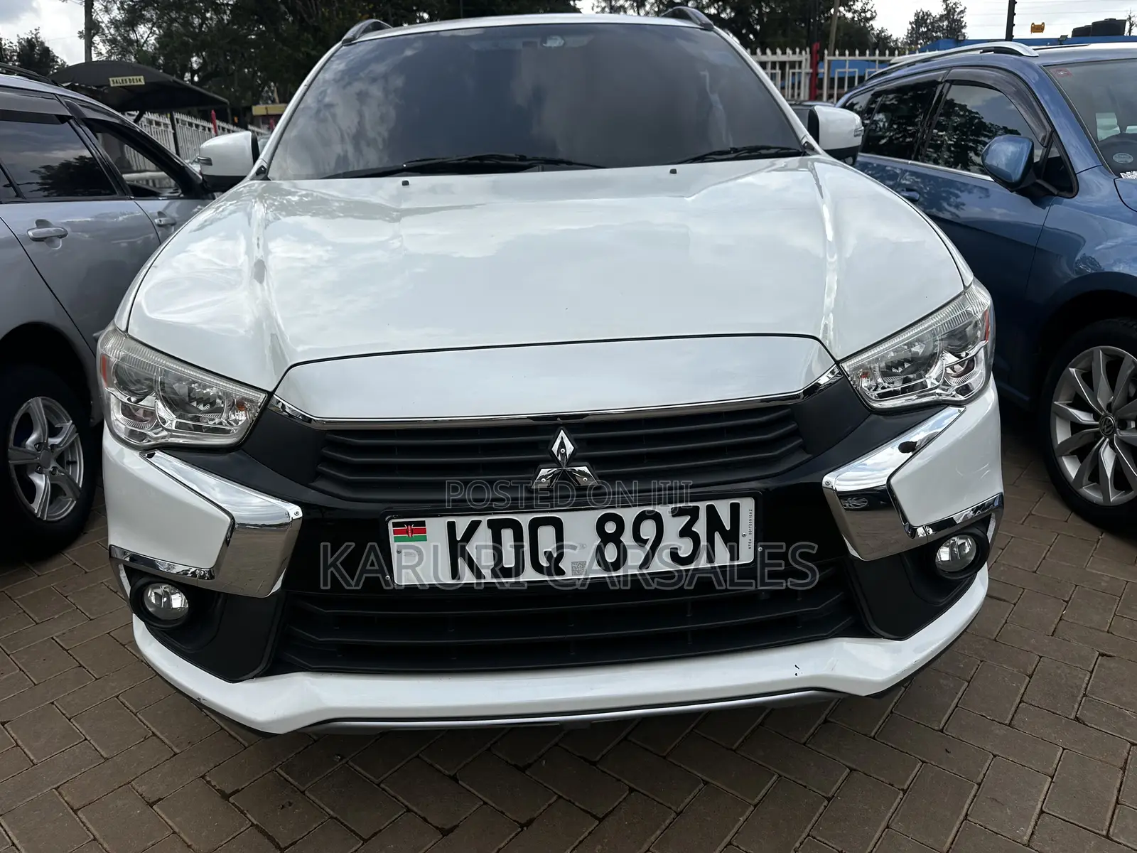 Mitsubishi RVR 2017 White