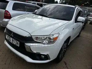 Mitsubishi RVR 2017 White
