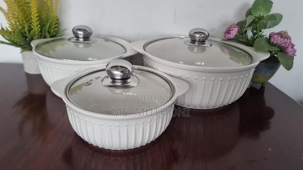 A Set of 3 Ceramic Serving Bowls - thumbnail 8