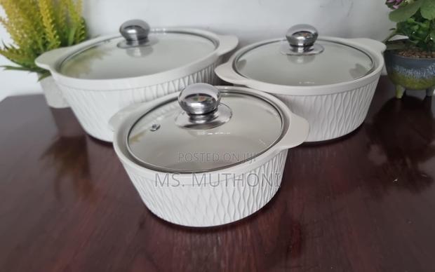 A Set of 3 Ceramic Serving Bowls - thumbnail 11