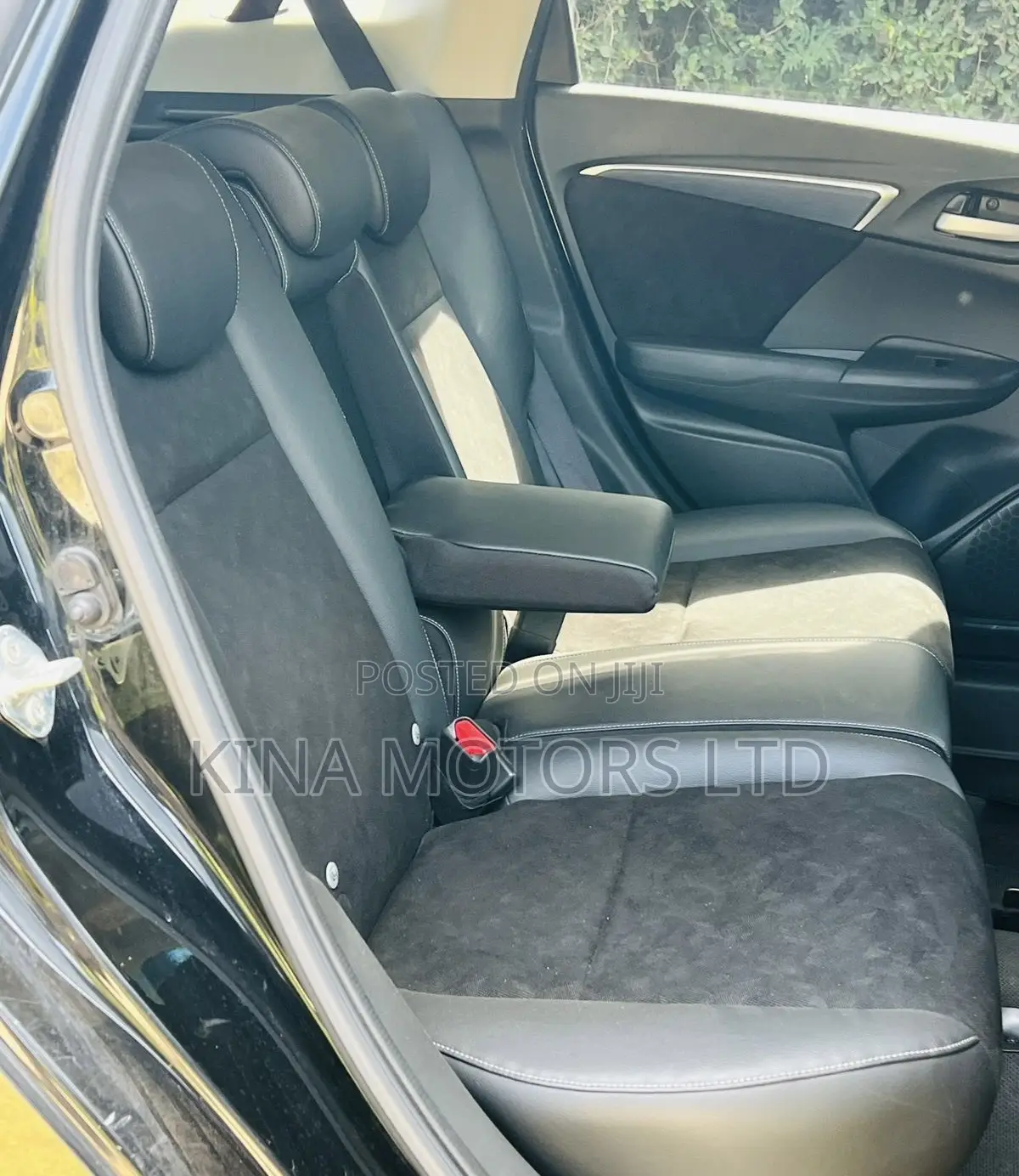 Honda Shuttle 1.5 Hybrid 2WD 2019 Black