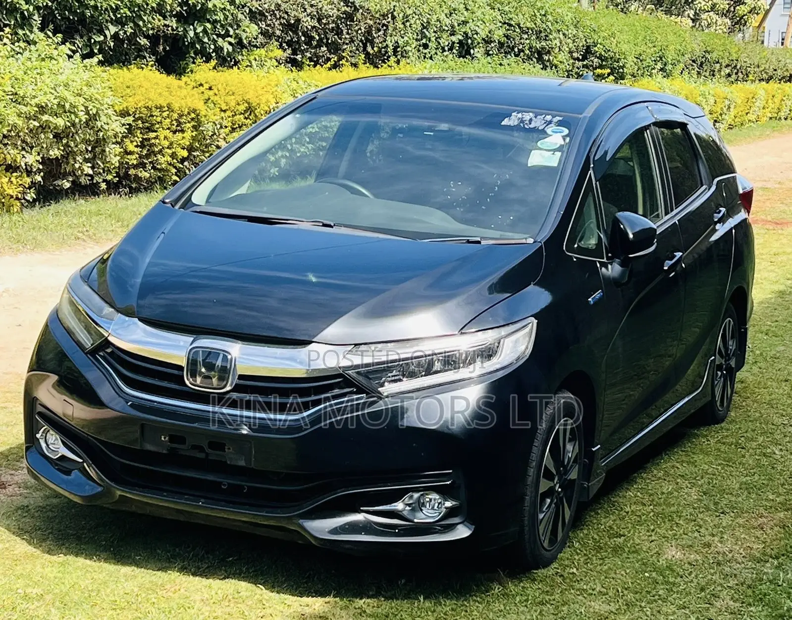 Honda Shuttle 1.5 Hybrid 2WD 2019 Black