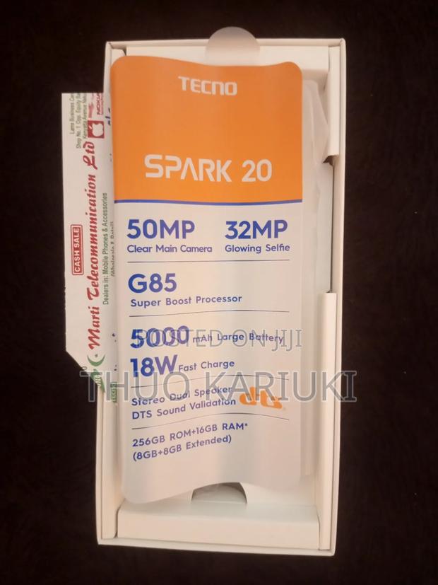 Tecno Spark 20 Pro 256 GB Gold - thumbnail 4