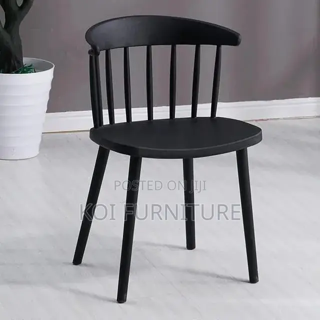 Home Chair : Nordic Design Plastic Chair