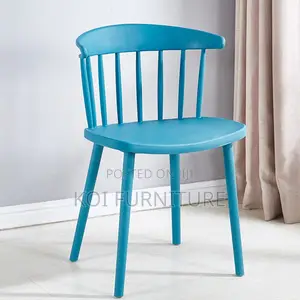 Home Chair : Nordic Design Plastic Chair
