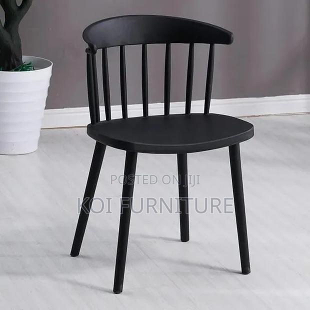 Home Chair : Nordic Design Plastic Chair - thumbnail 9