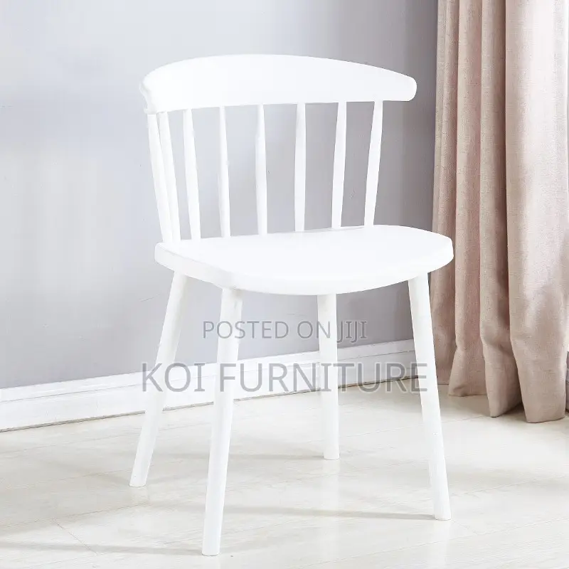 Home Chair : Nordic Design Plastic Chair