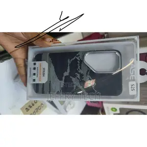Tribal Luxury Series Carbon Fiber Protective Case for Galaxy S25 Samsu