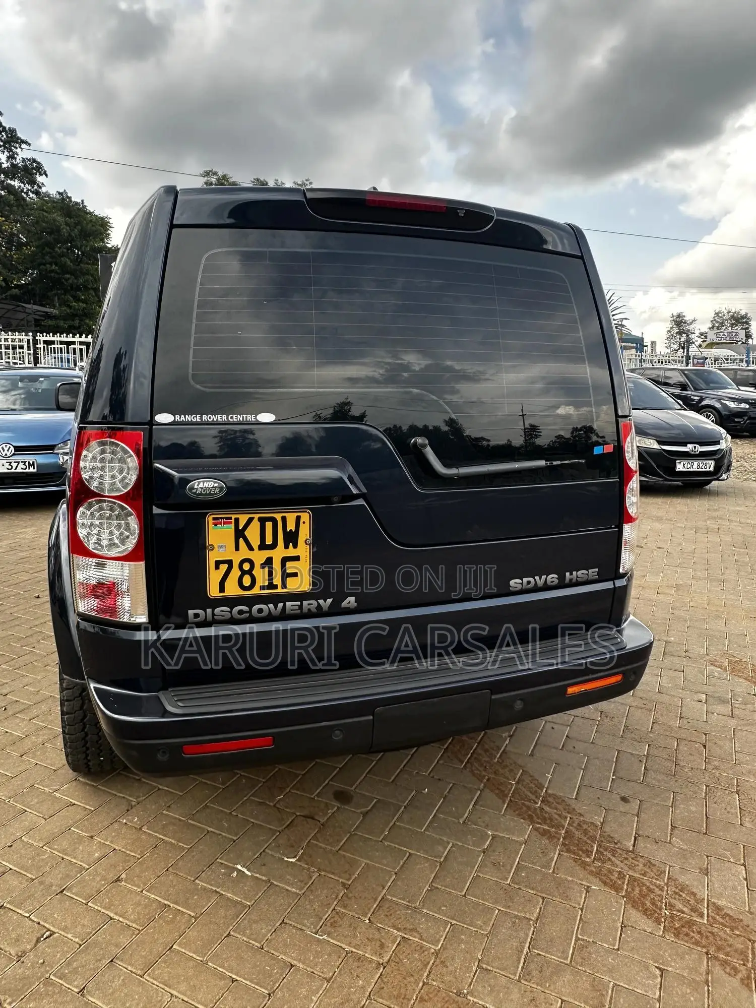 Land Rover Discovery 2013 Blue
