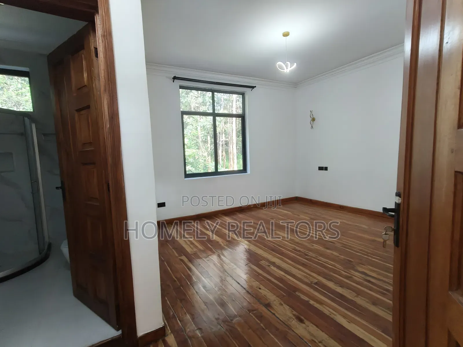 6bdrm Maisonette in Karen, Nairobi for sale