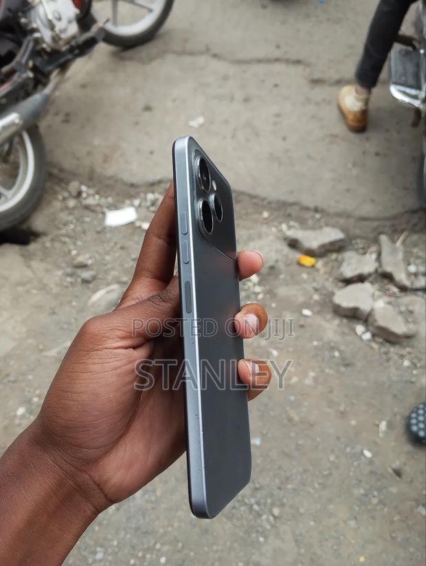 Tecno Spark 40 128 GB Gray