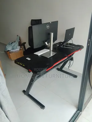 1.2m Gaming Table With Led Lights