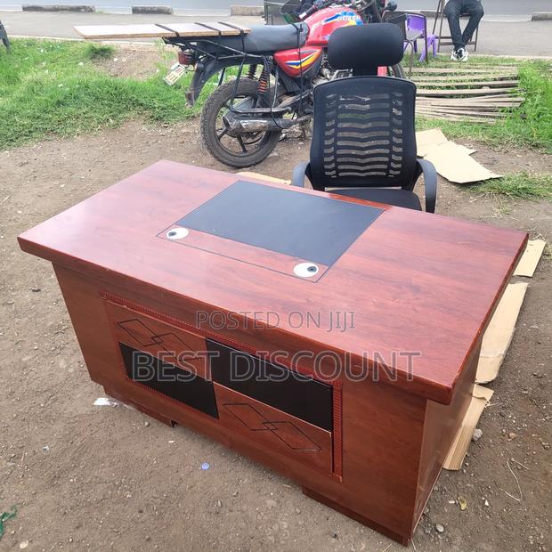 Executive Office Desk 1.4 M
