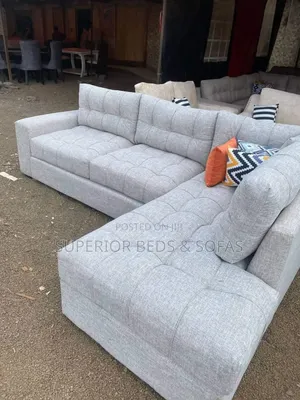 Grey 5 Seater L-Shaped Sofa.