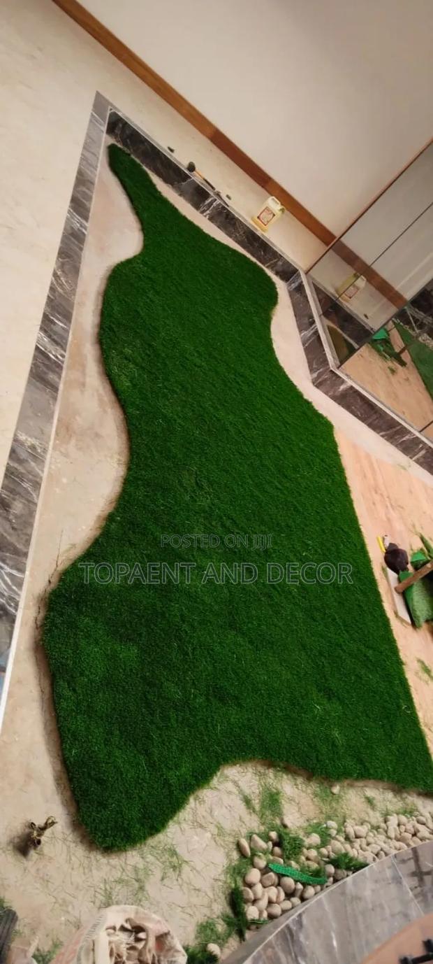 Luxury Enhance Green Grass - main view