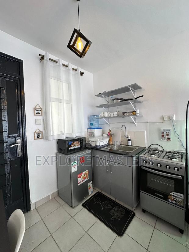 Airbnb Along Ngong Road (Studio) - thumbnail 4