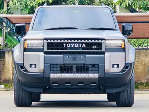 Toyota Land Cruiser Prado 2.8 2024 Gray