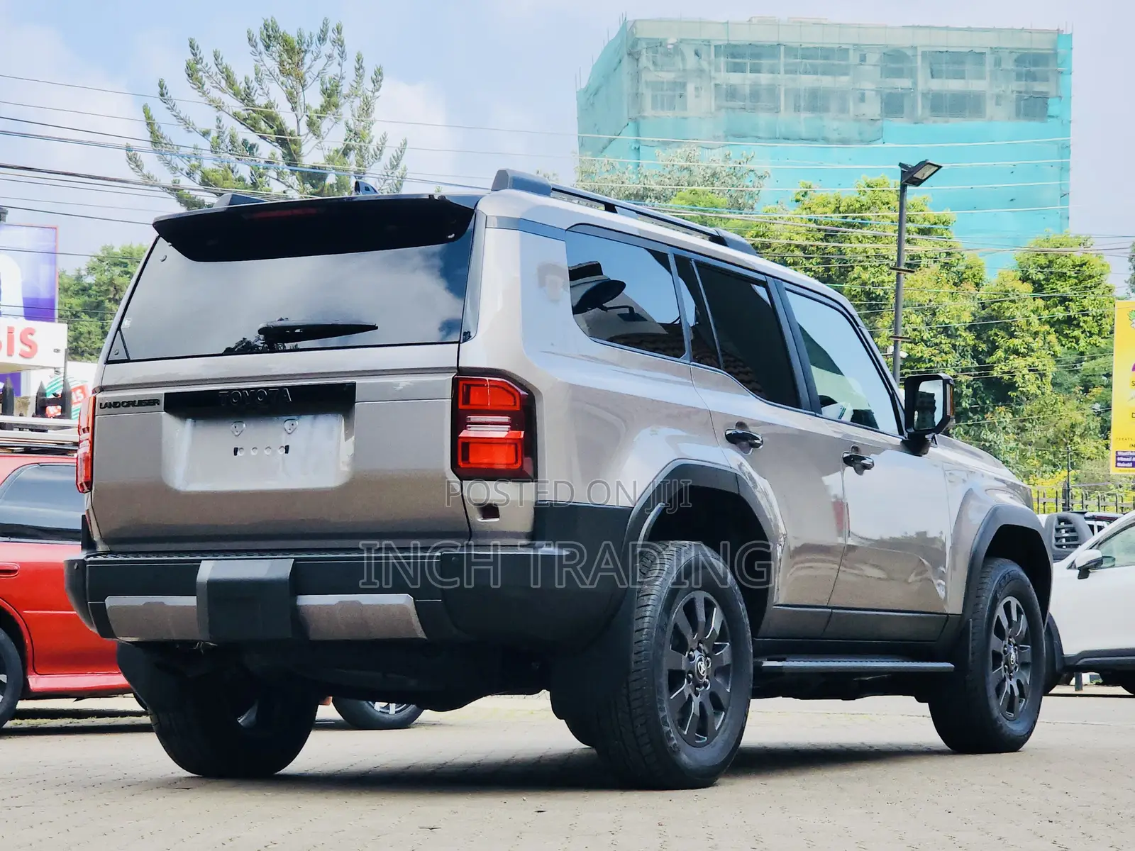 Toyota Land Cruiser Prado 2.8 2024 Gray